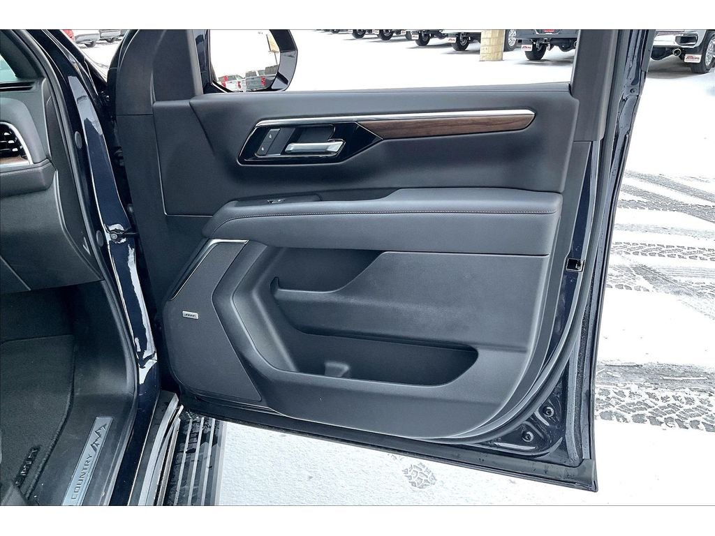 2025 Chevrolet Tahoe High Country