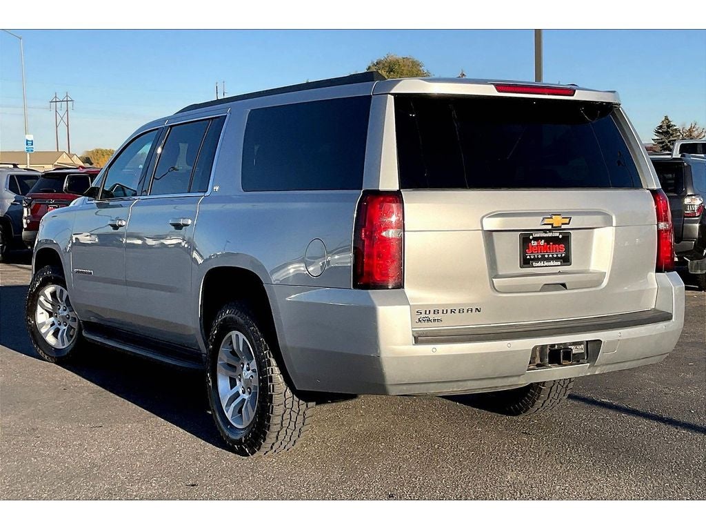 2018 Chevrolet Suburban LT