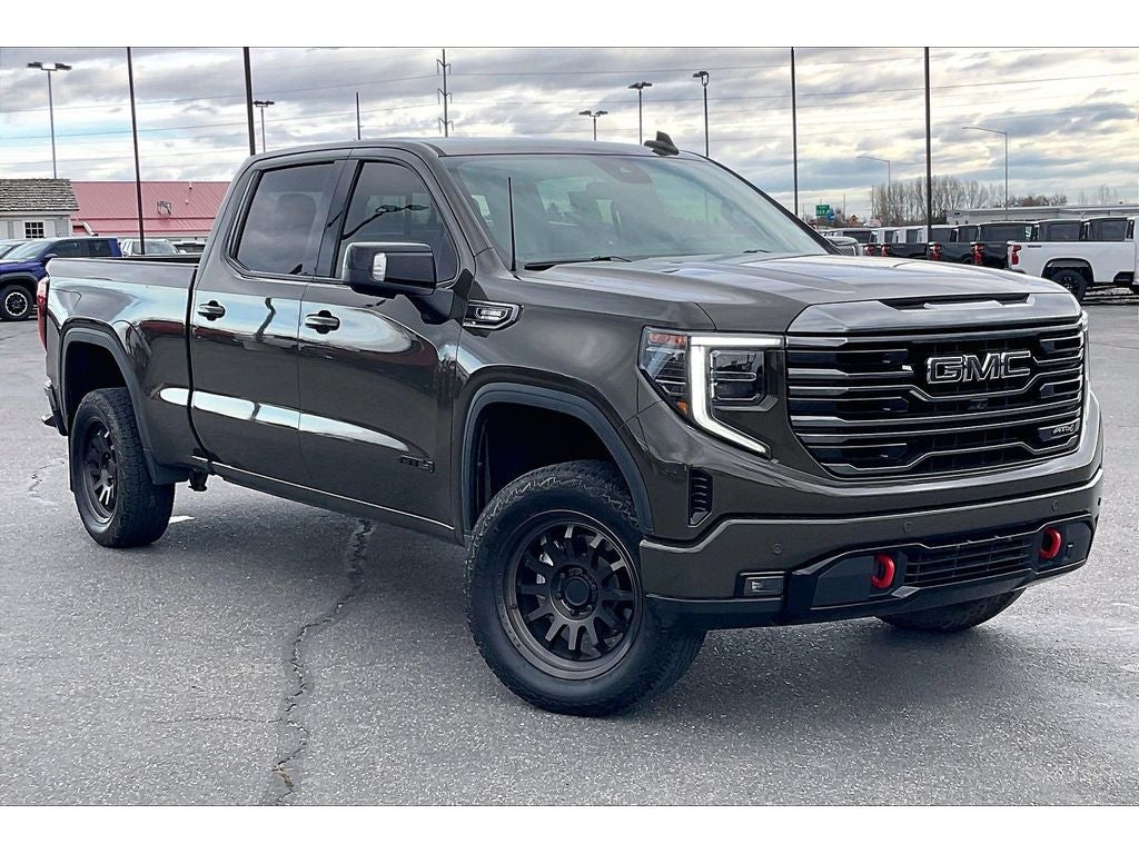 2024 GMC Sierra 1500 AT4