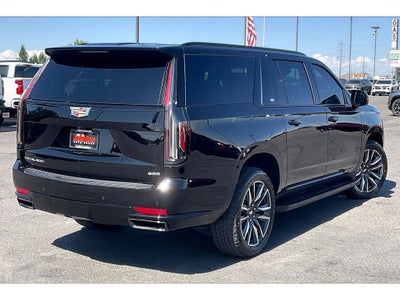 2022 Cadillac Escalade ESV Sport