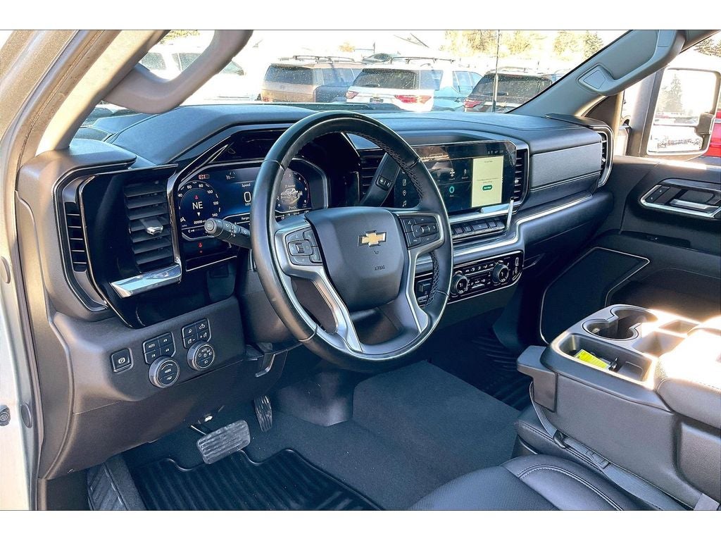 2025 Chevrolet Silverado 3500 HD LTZ