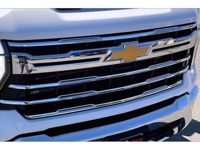 2025 Chevrolet Silverado 3500 HD LTZ