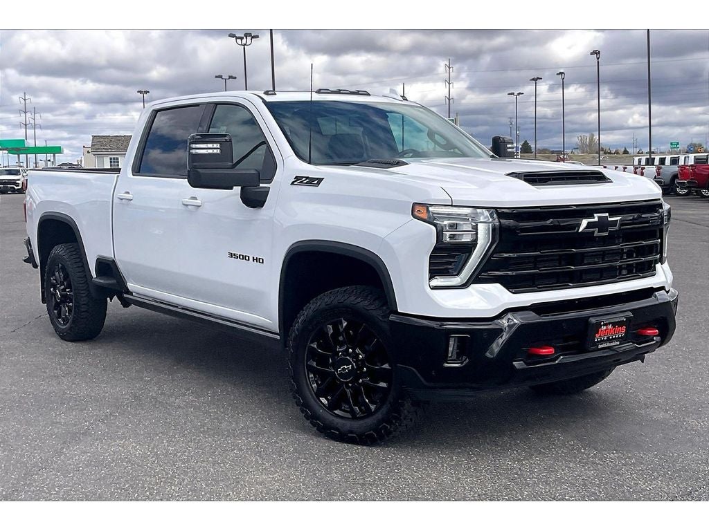 2025 Chevrolet Silverado 3500 HD LTZ