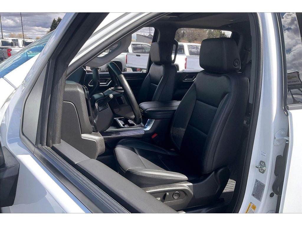 2025 Chevrolet Silverado 3500 HD LTZ