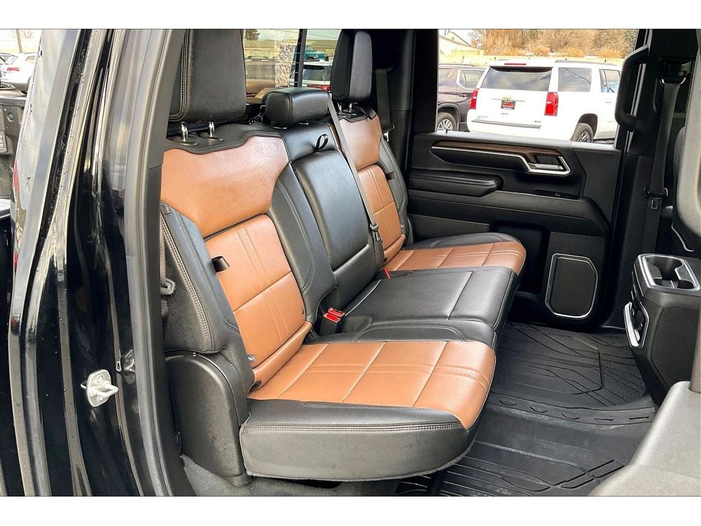 2025 Chevrolet Silverado 3500 HD High Country