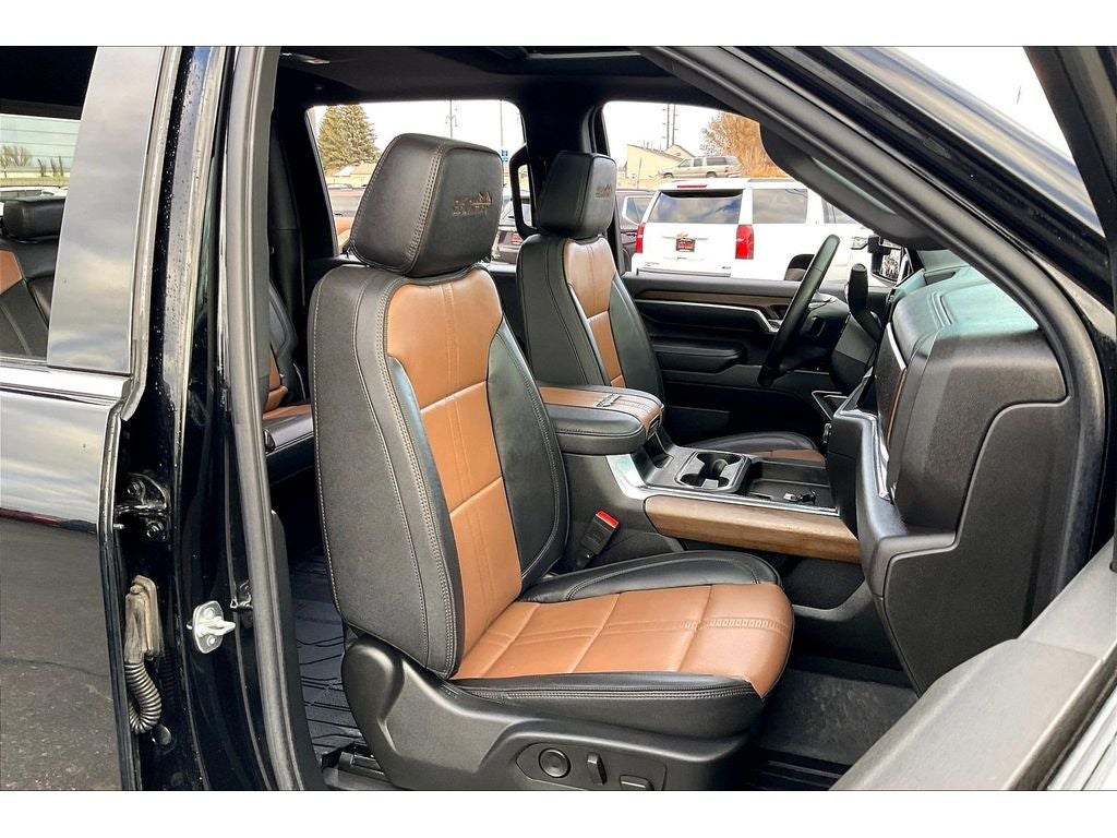 2025 Chevrolet Silverado 3500 HD High Country