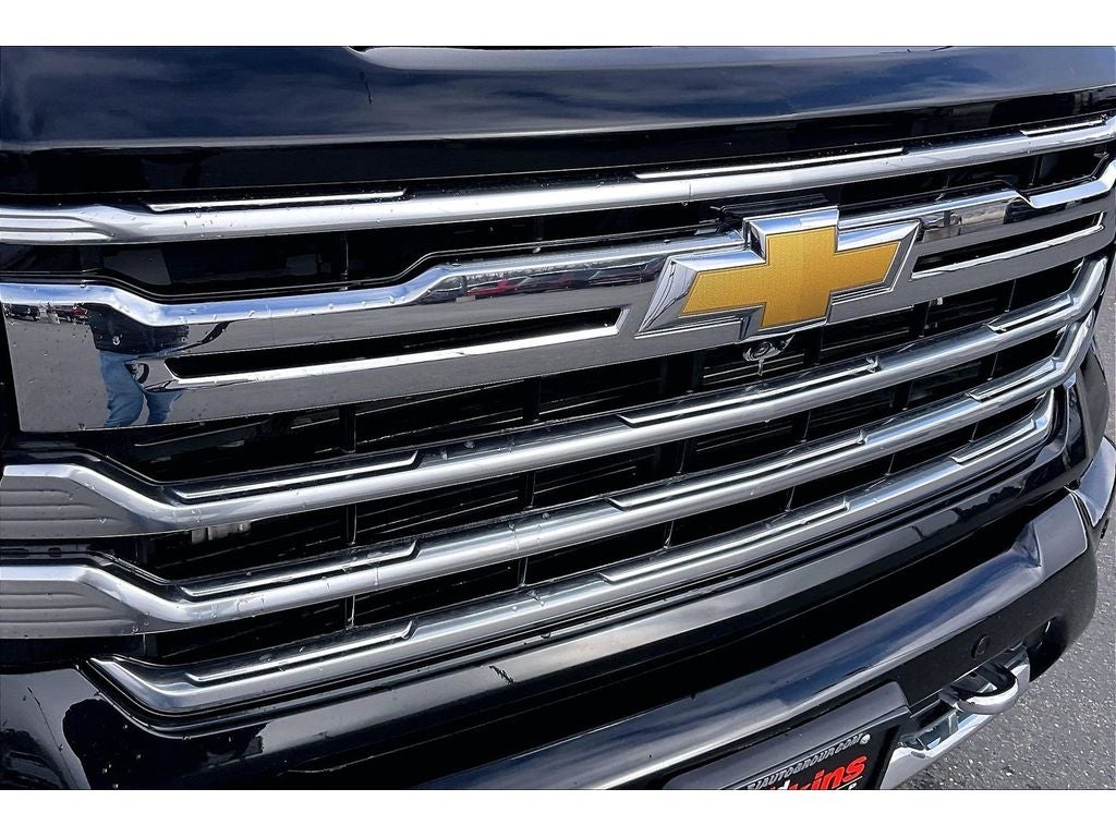 2025 Chevrolet Silverado 3500 HD High Country