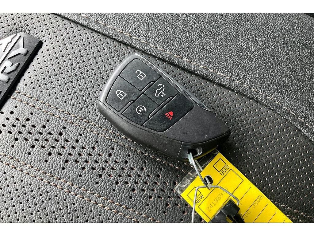 2024 Chevrolet Silverado 3500 HD High Country