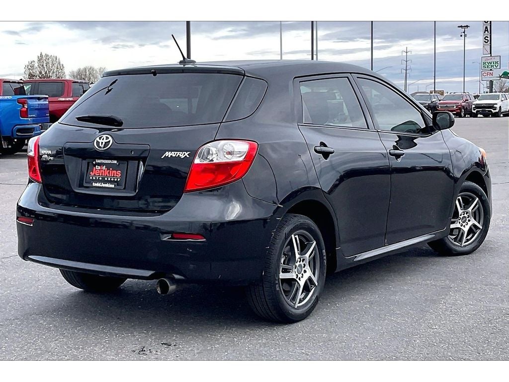 2009 Toyota Matrix Base