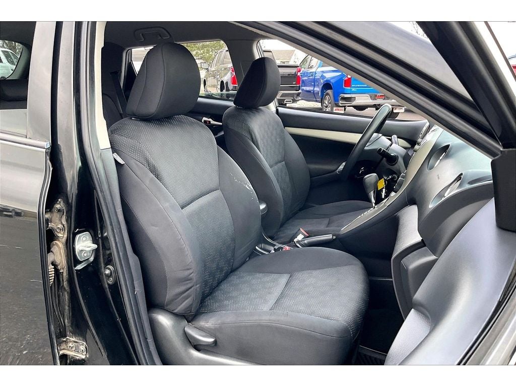2009 Toyota Matrix Base