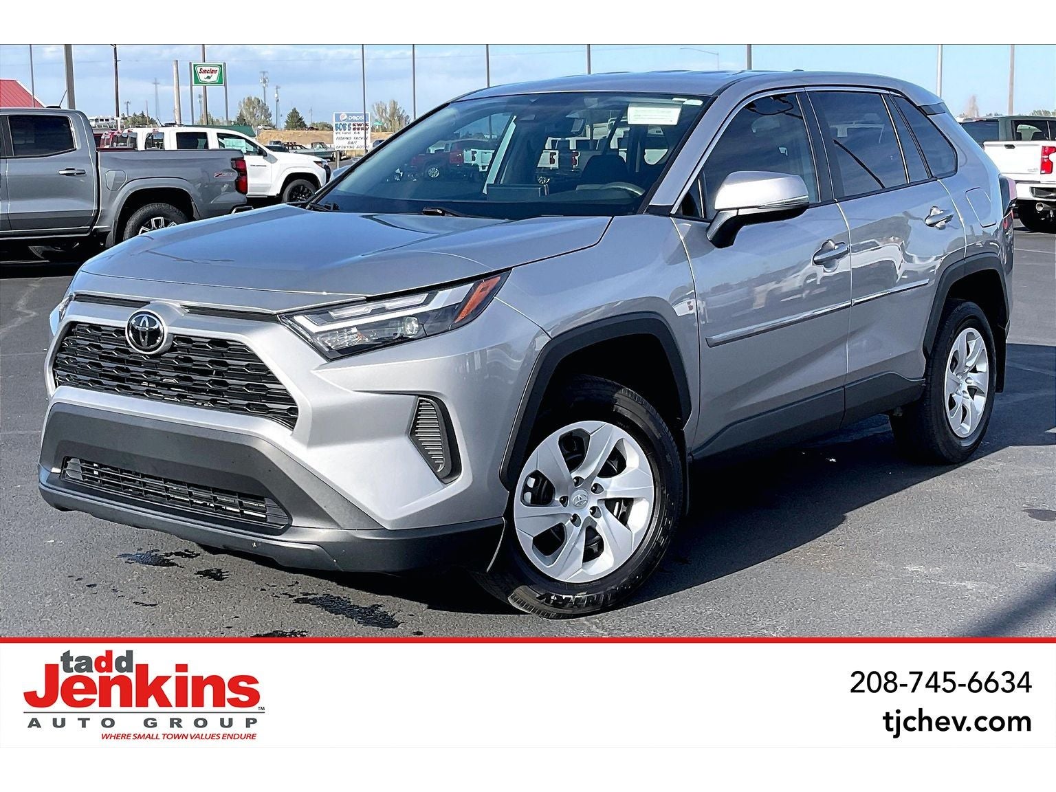 2024 Toyota RAV4 LE