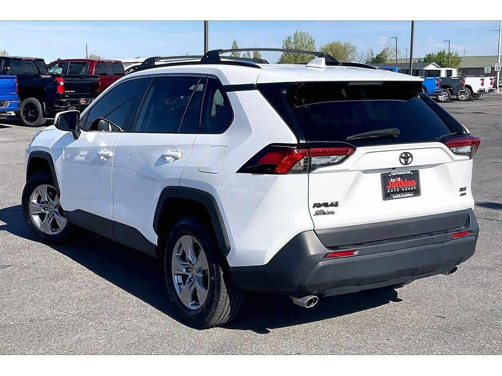 2022 Toyota RAV4 XLE