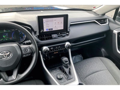 2024 Toyota RAV4 Hybrid XLE