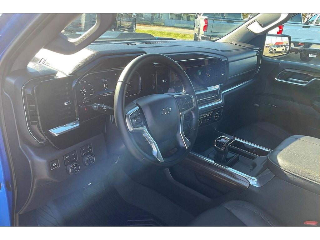 2025 Chevrolet Silverado 1500 LT Trail Boss