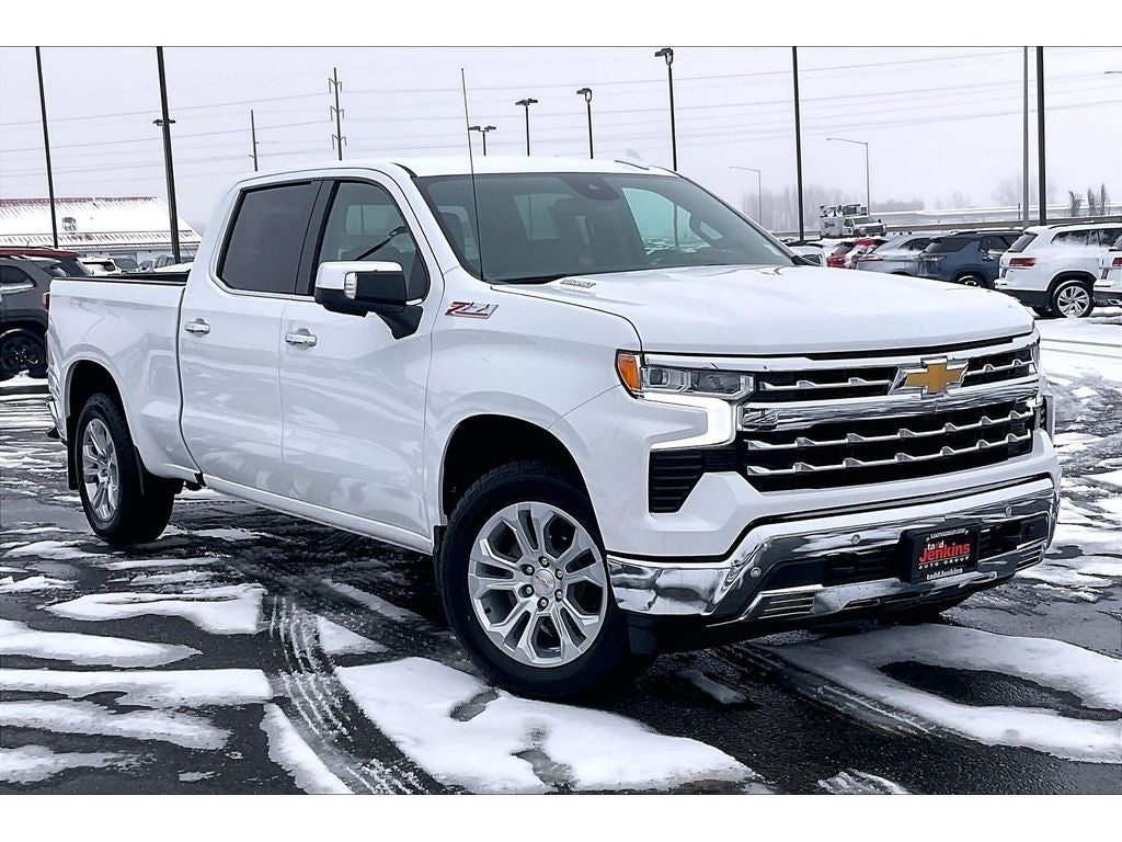 2025 Chevrolet Silverado 1500 LTZ