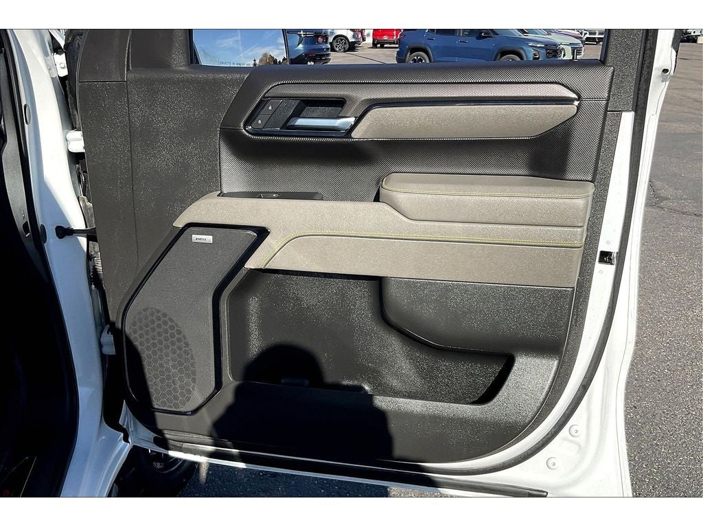 2025 Chevrolet Silverado 1500 ZR2