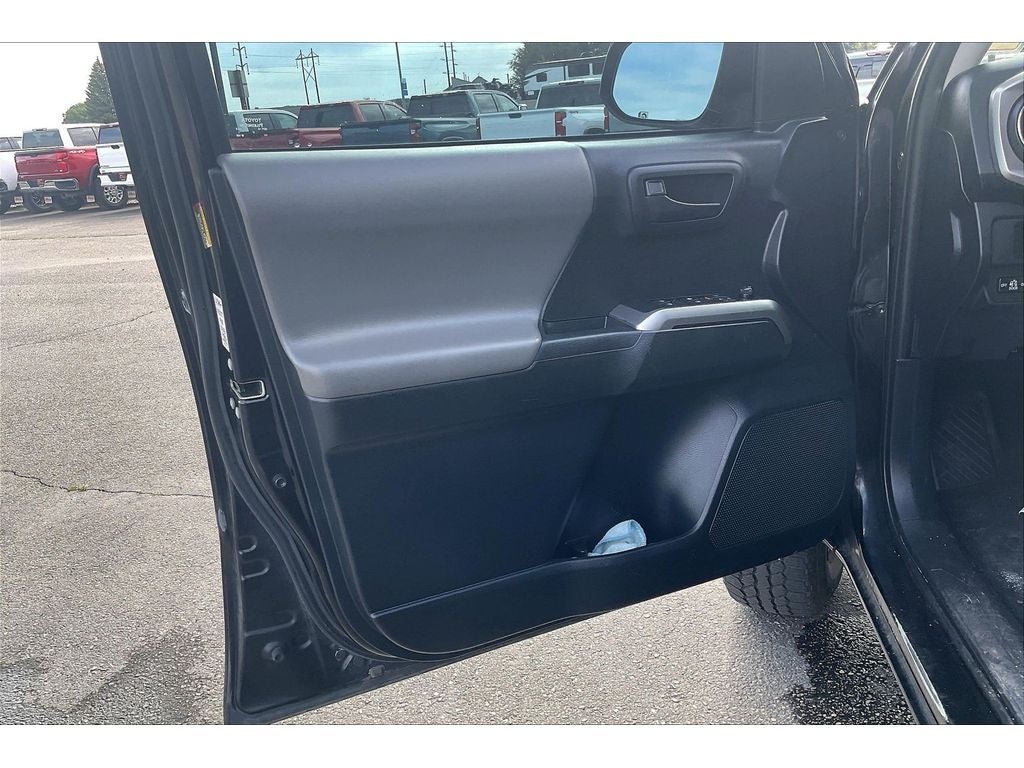 2019 Toyota Tacoma 4WD SR