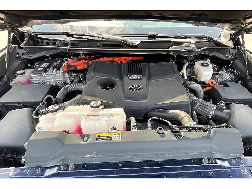 2023 Toyota Tundra 4WD Limited Hybrid