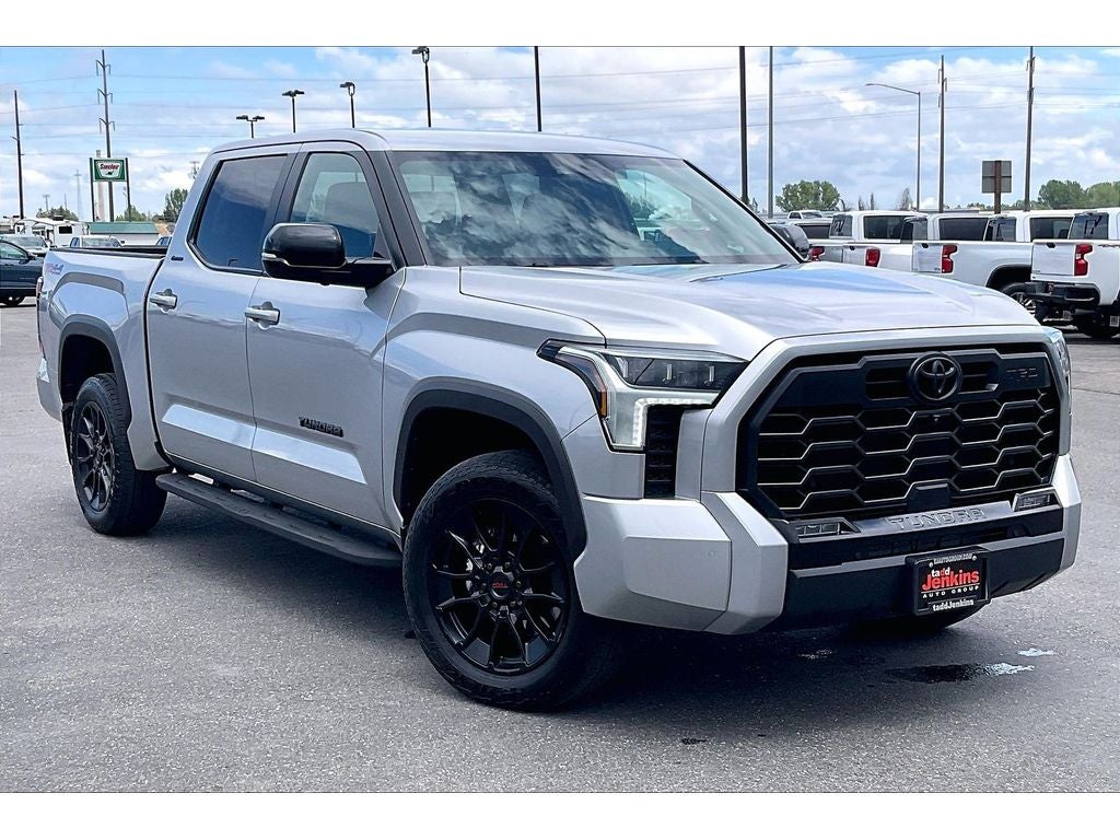 2025 Toyota Tundra 4WD SR5