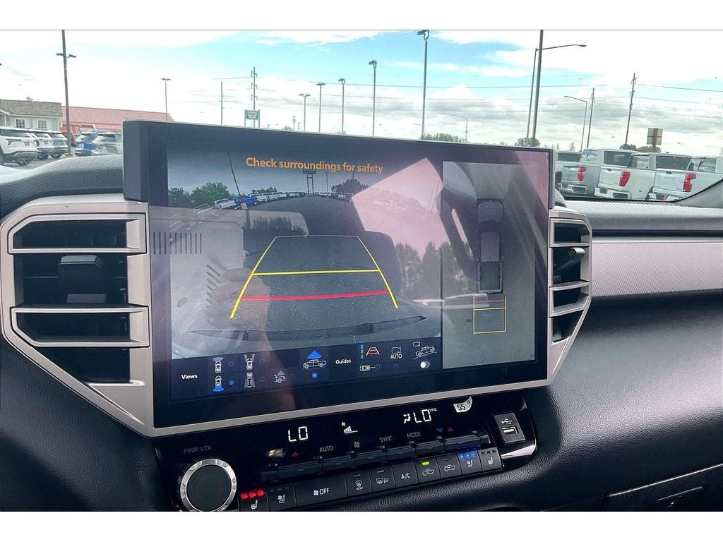 2025 Toyota Tundra 4WD SR5