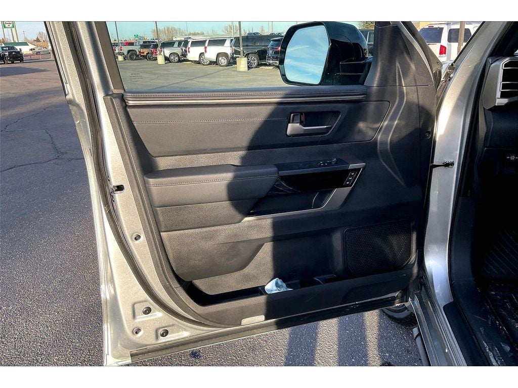 2025 Toyota Tundra 4WD Limited Hybrid