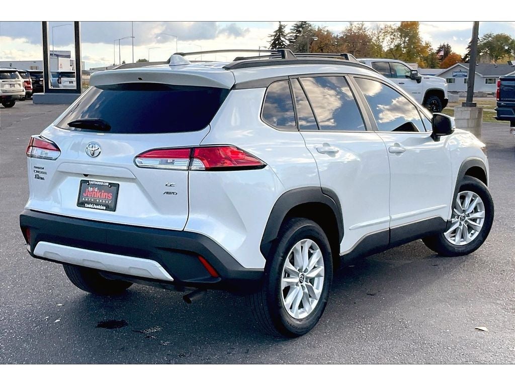 2023 Toyota Corolla Cross LE