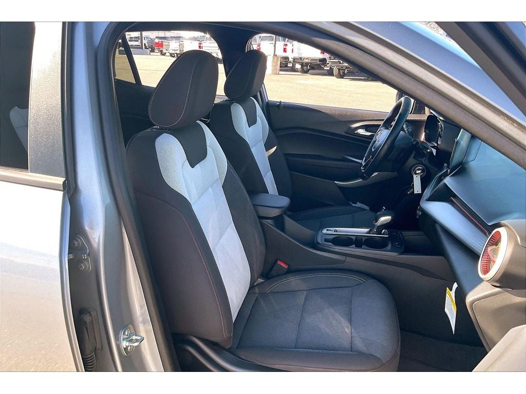 2025 Chevrolet Trax 1RS