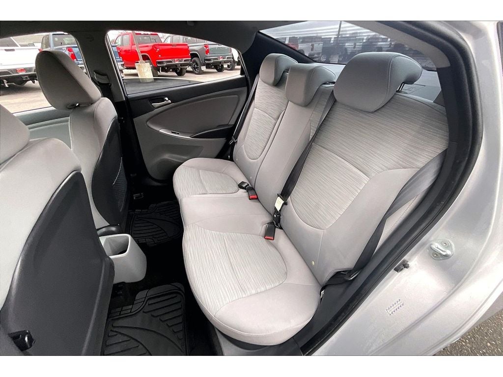 2017 Hyundai Accent SE