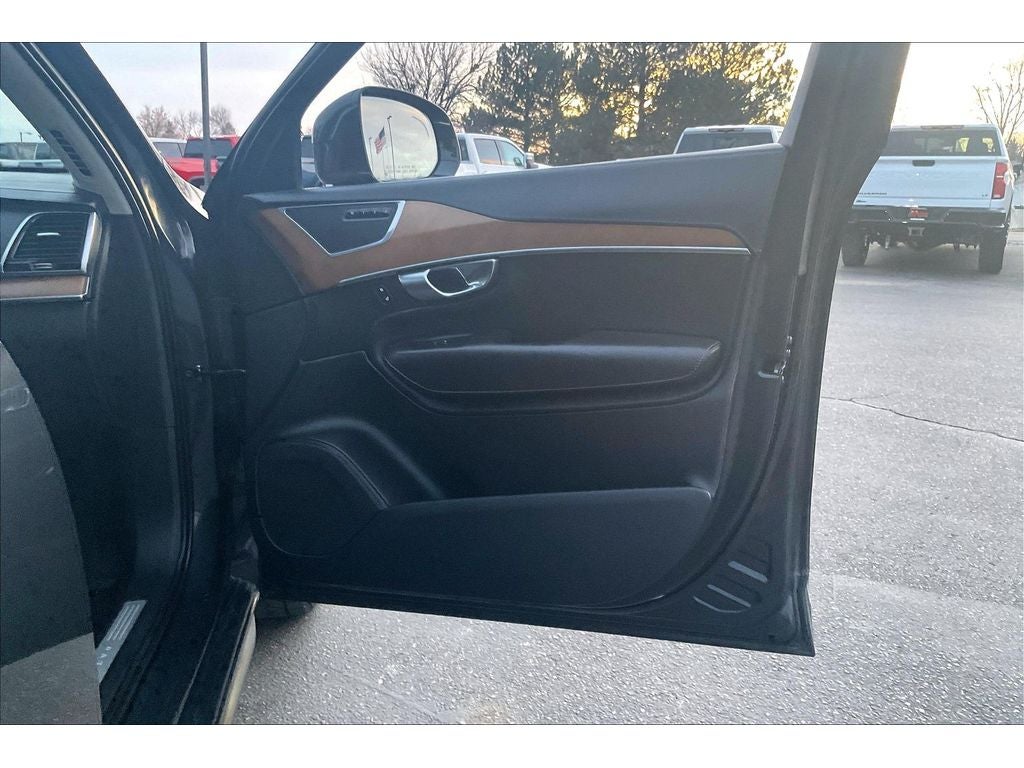 2017 Volvo XC90 Inscription